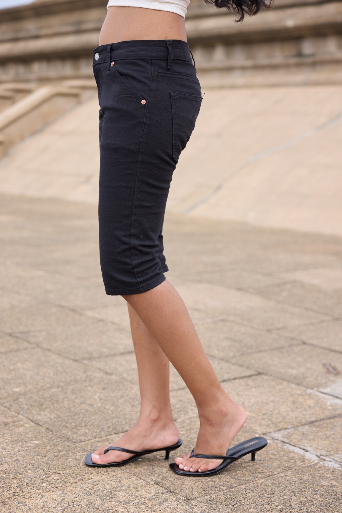 Zaya Capri Pant